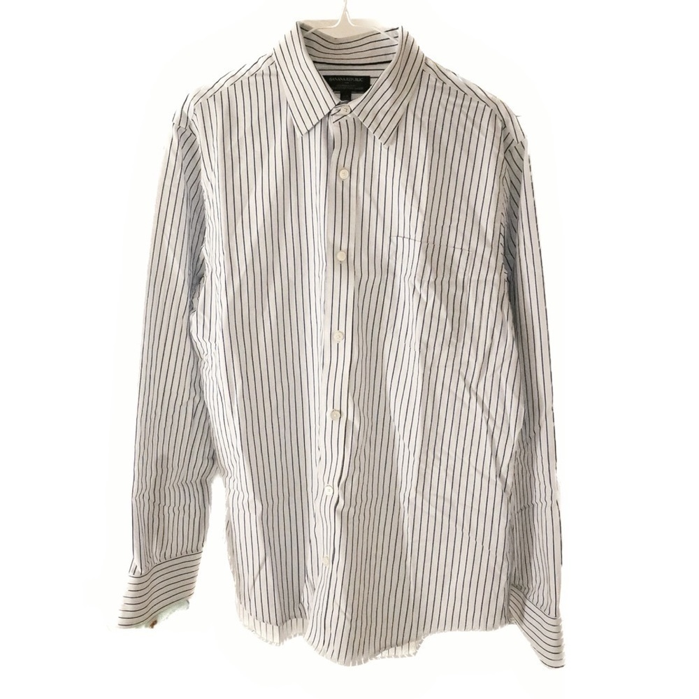 Banana  Republic stripped blue button down no iron